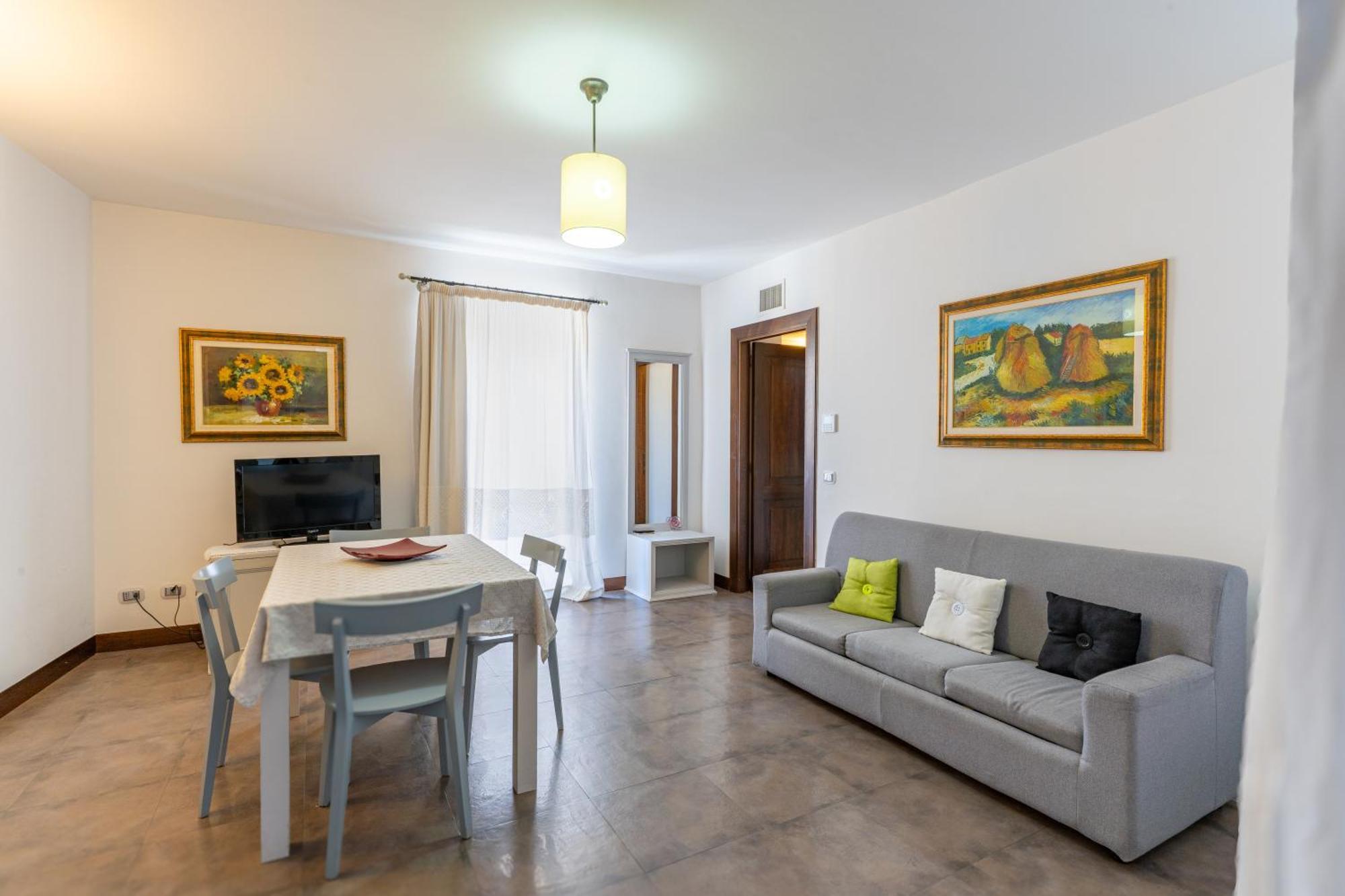 Albergo Residenziale La Corte ตอร์โตลี ภายนอก รูปภาพ