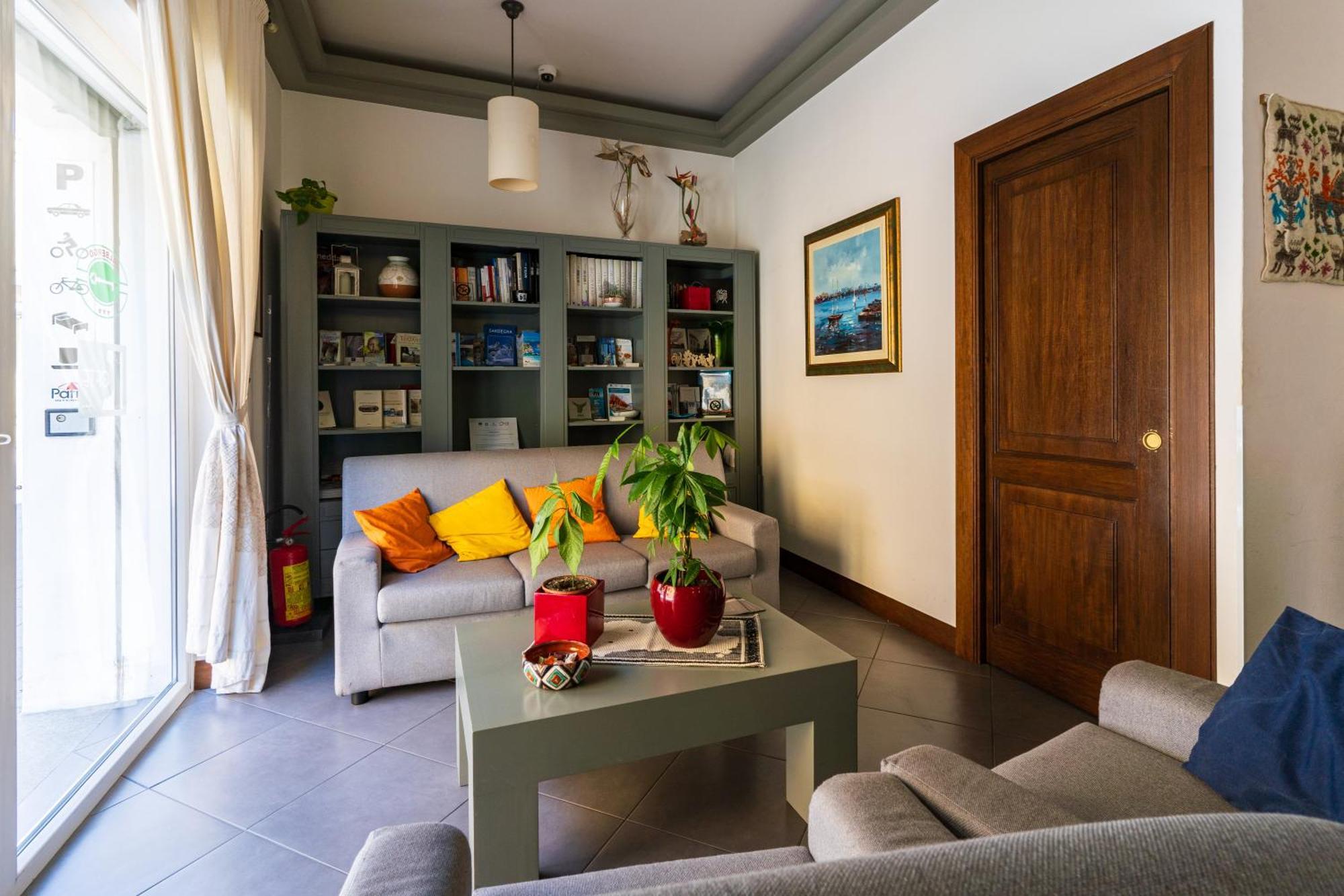 Albergo Residenziale La Corte ตอร์โตลี ภายนอก รูปภาพ